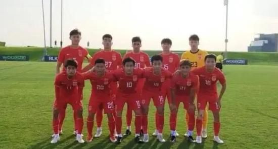 西甲-皇马1-0绝杀阿拉维斯纳乔染红巴斯克斯制胜西甲第18轮，皇马客场挑战阿拉维斯。